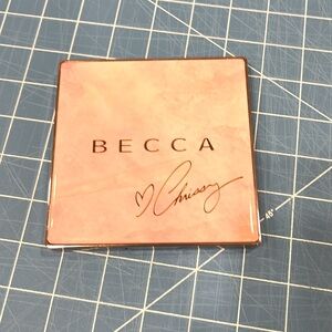 Becca x Chrissy Teigen Glow Face Palette NWOT